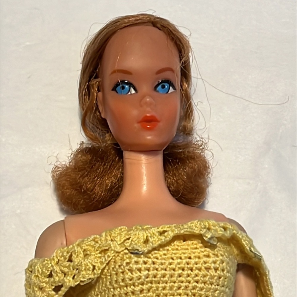 1969 Talking Barbie (mute) - Picture 7 of 7